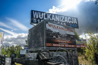 Mobilnaradom.pl mobilny serwis opon wulkanizacja ciężarowe mobilna wulkanizacja tir naprawa opon